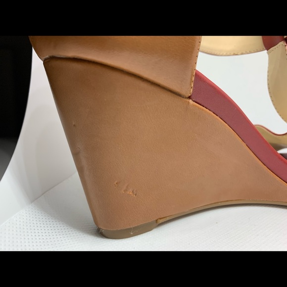 Issac Mizarahi Red Leather wedge sandals - Picture 3 of 8